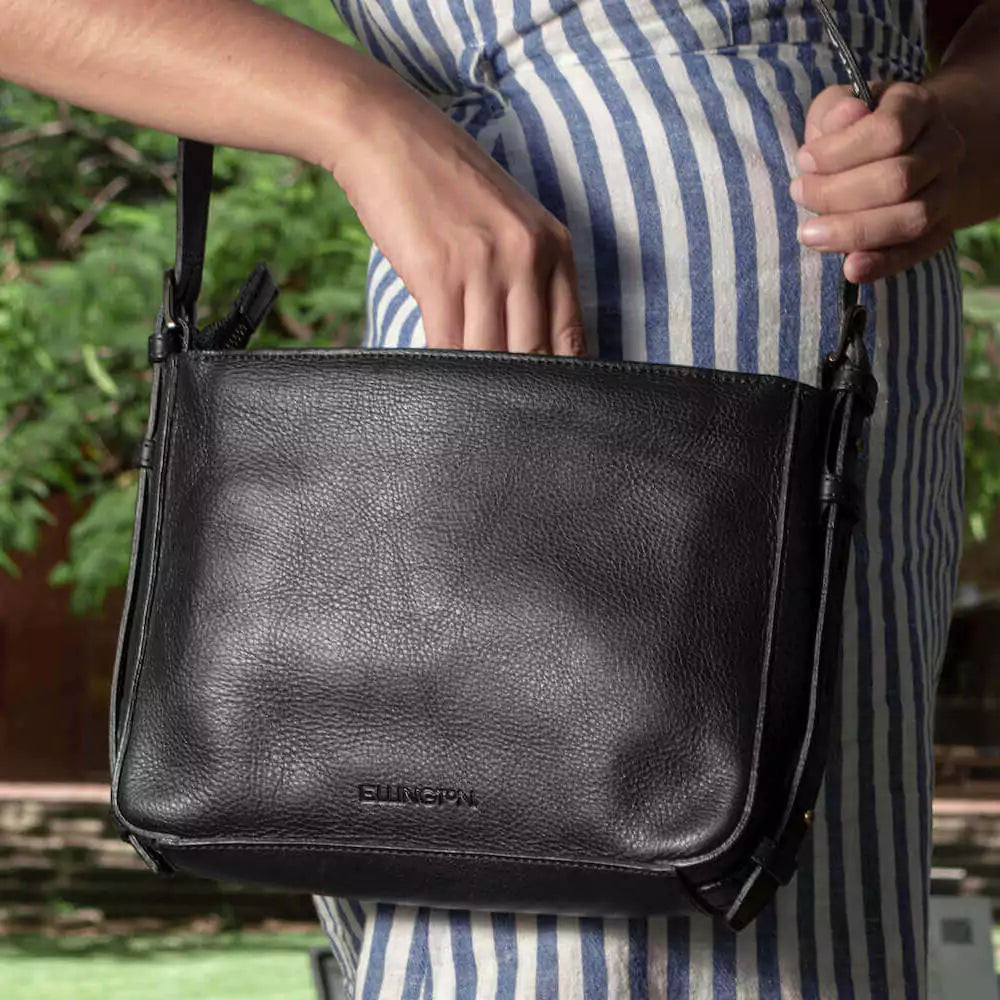 Ellington Leather Crossbody Purse by Mission Mercantile Leather Goods