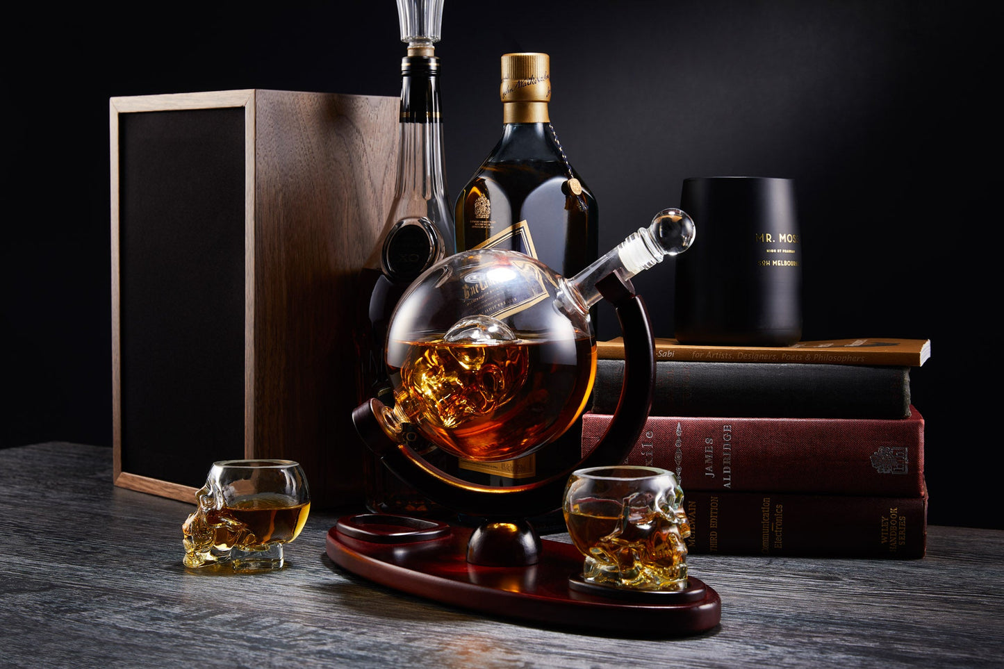 Skull Whiskey Decanter Set