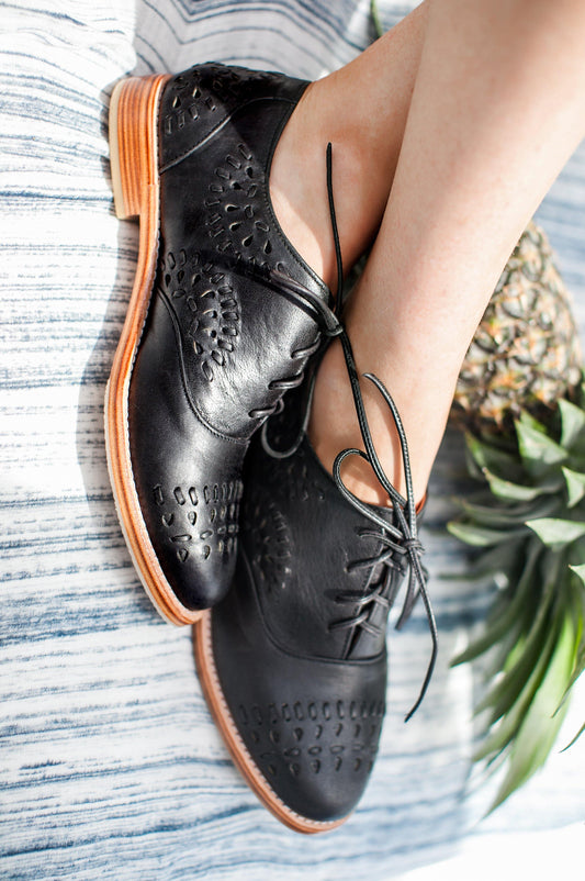 Heartbreak Leather Oxfords by ELF