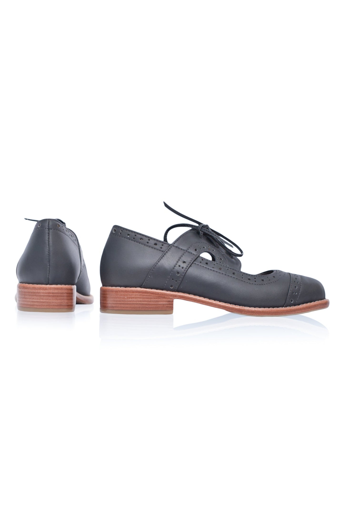 Scandinavia Leather Oxfords by ELF