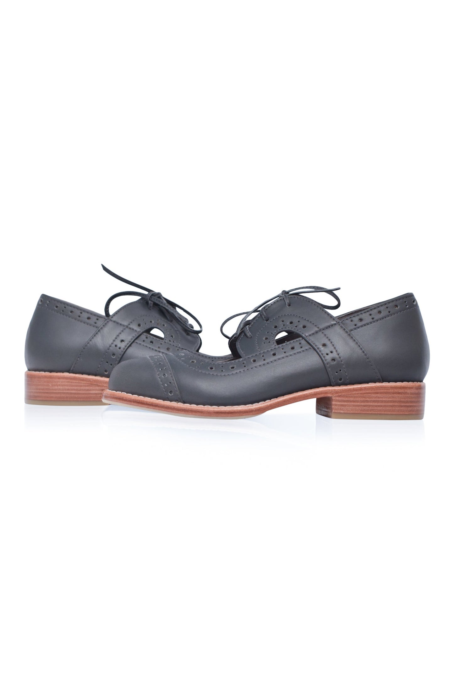 Scandinavia Leather Oxfords by ELF